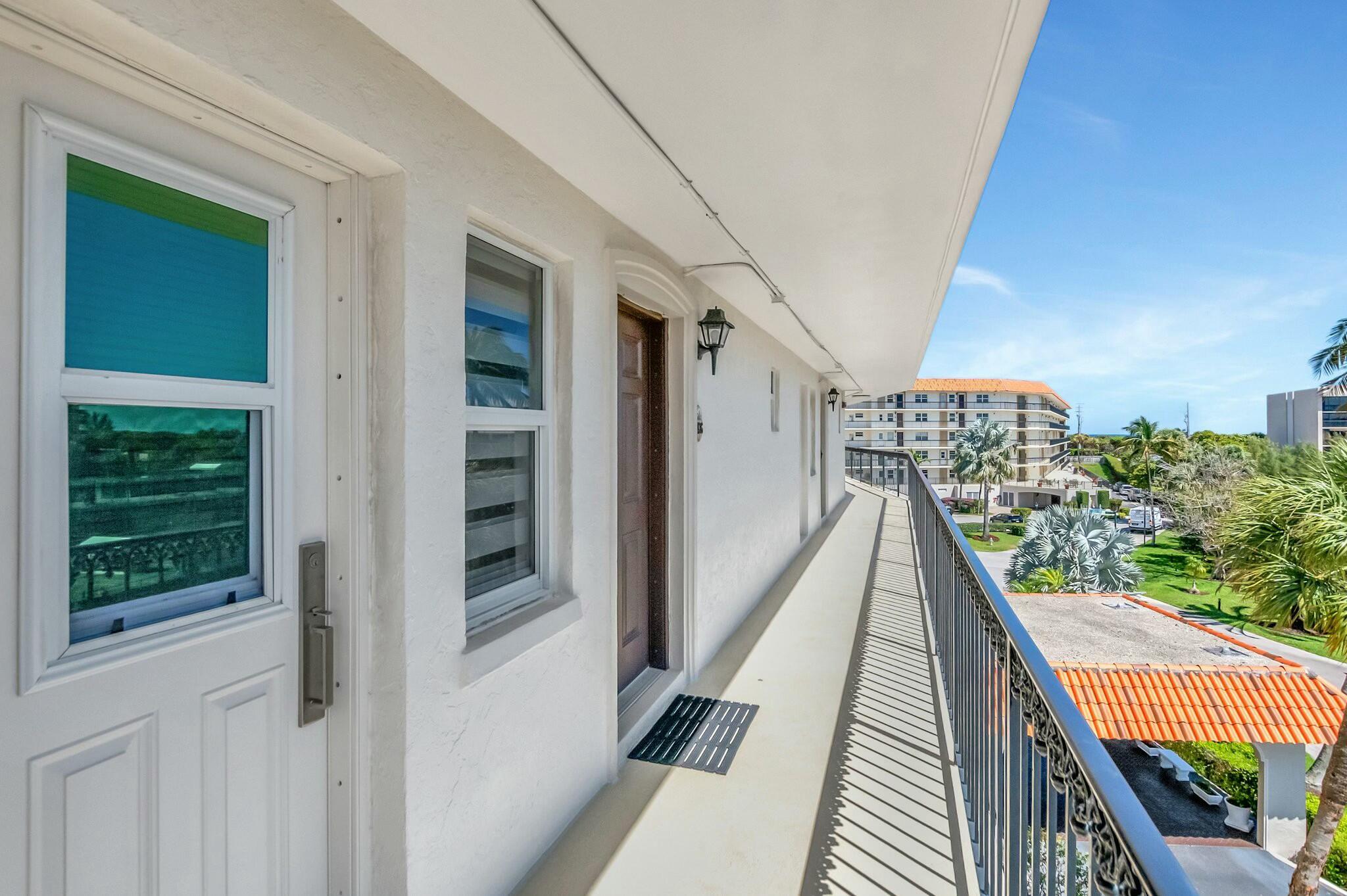2871 N Ocean Boulevard M436