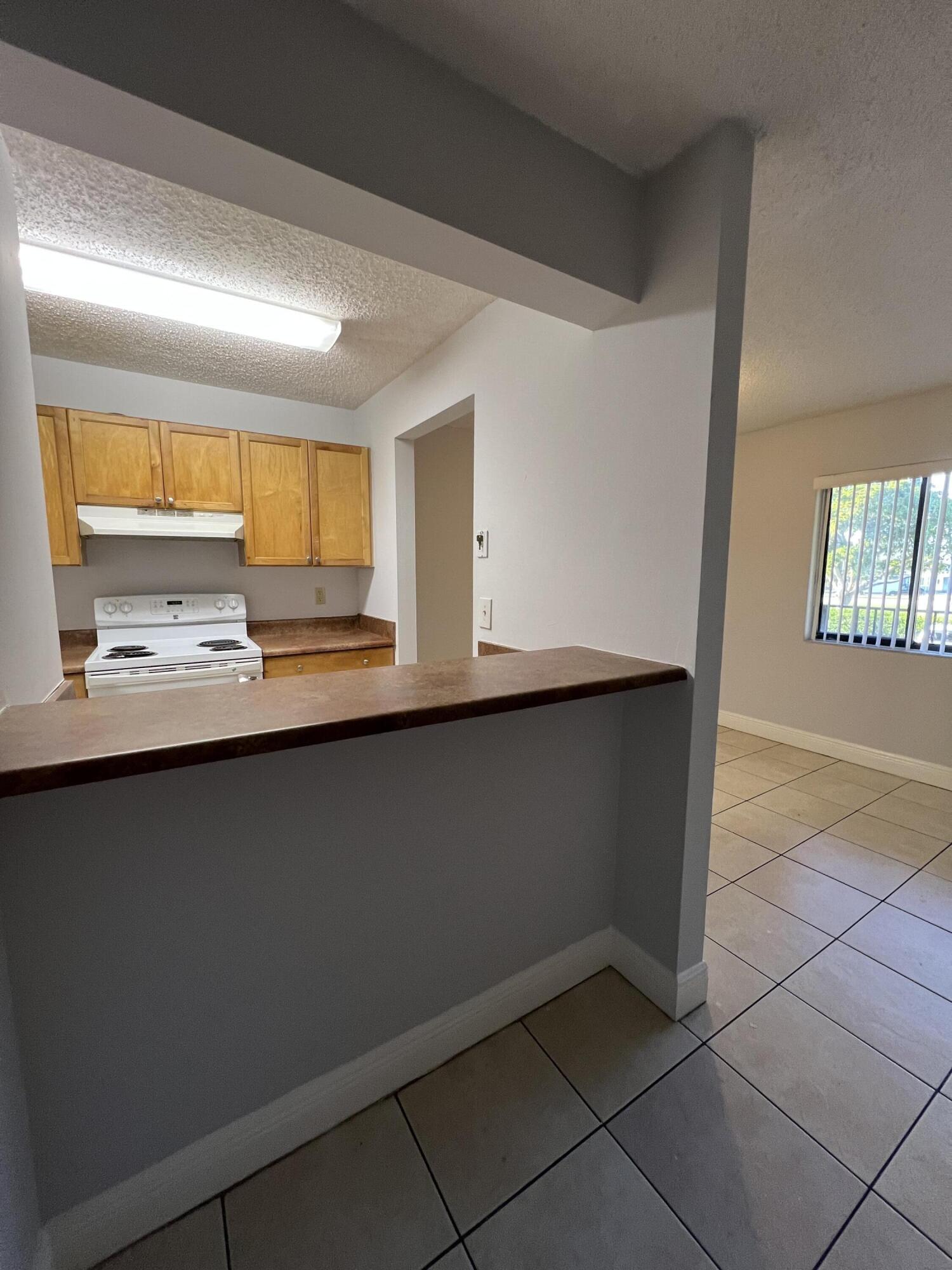 814 Meadows Circle 814