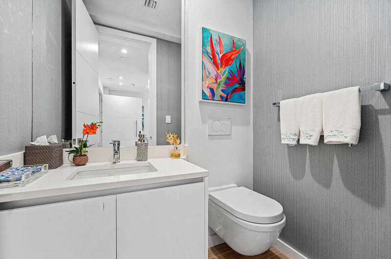 AQUAMAR LAS OLAS CONDO - Residential