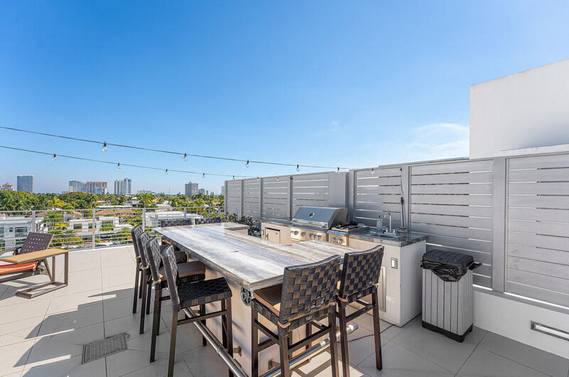 AQUAMAR LAS OLAS CONDO - Residential