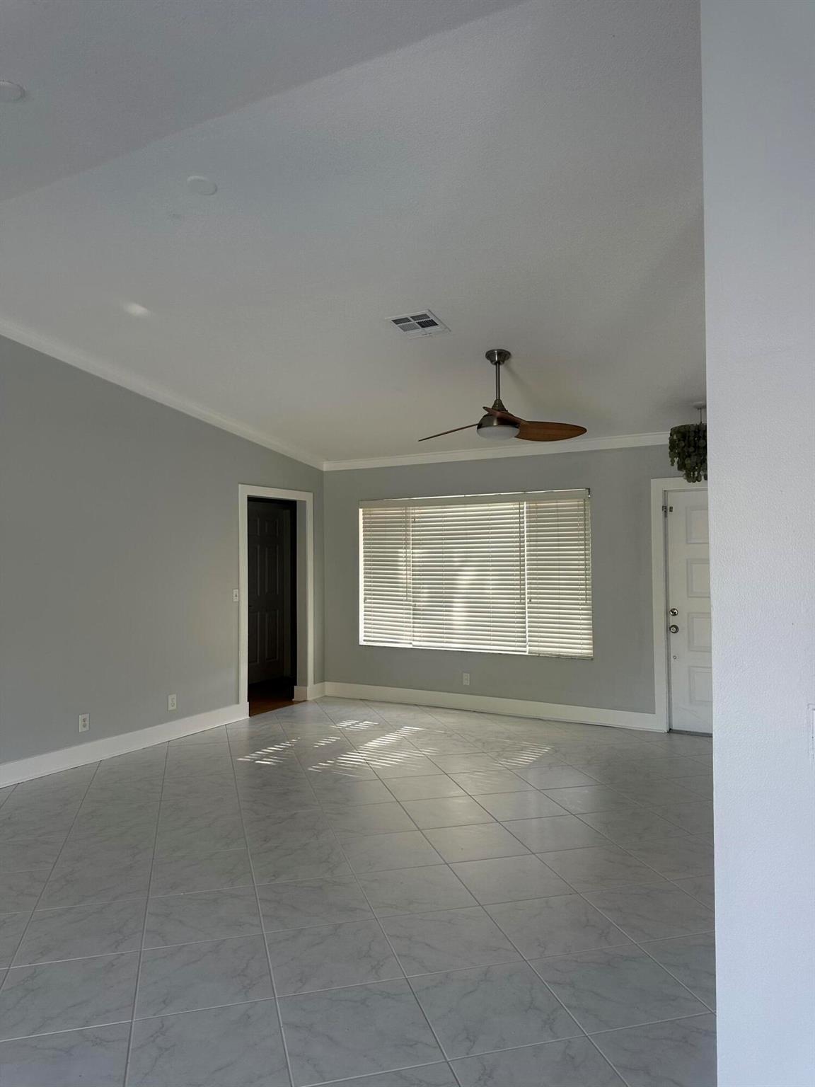 PARKWOOD V - Residential Lease