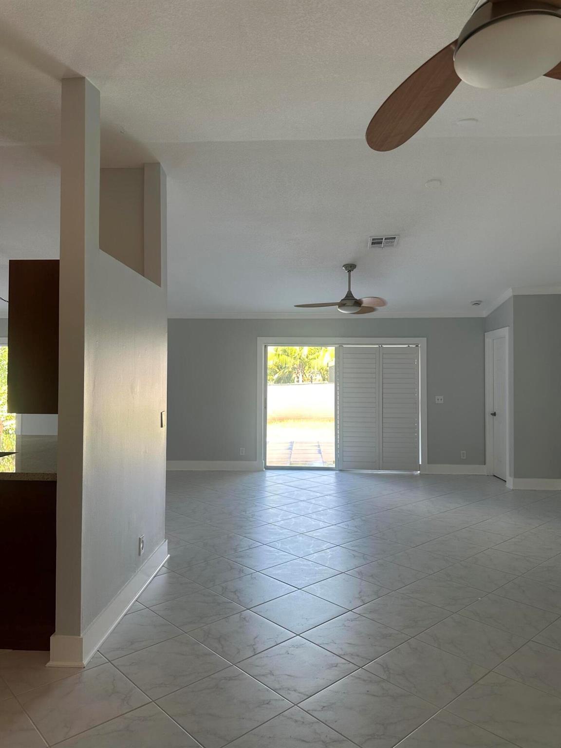 PARKWOOD V - Residential Lease