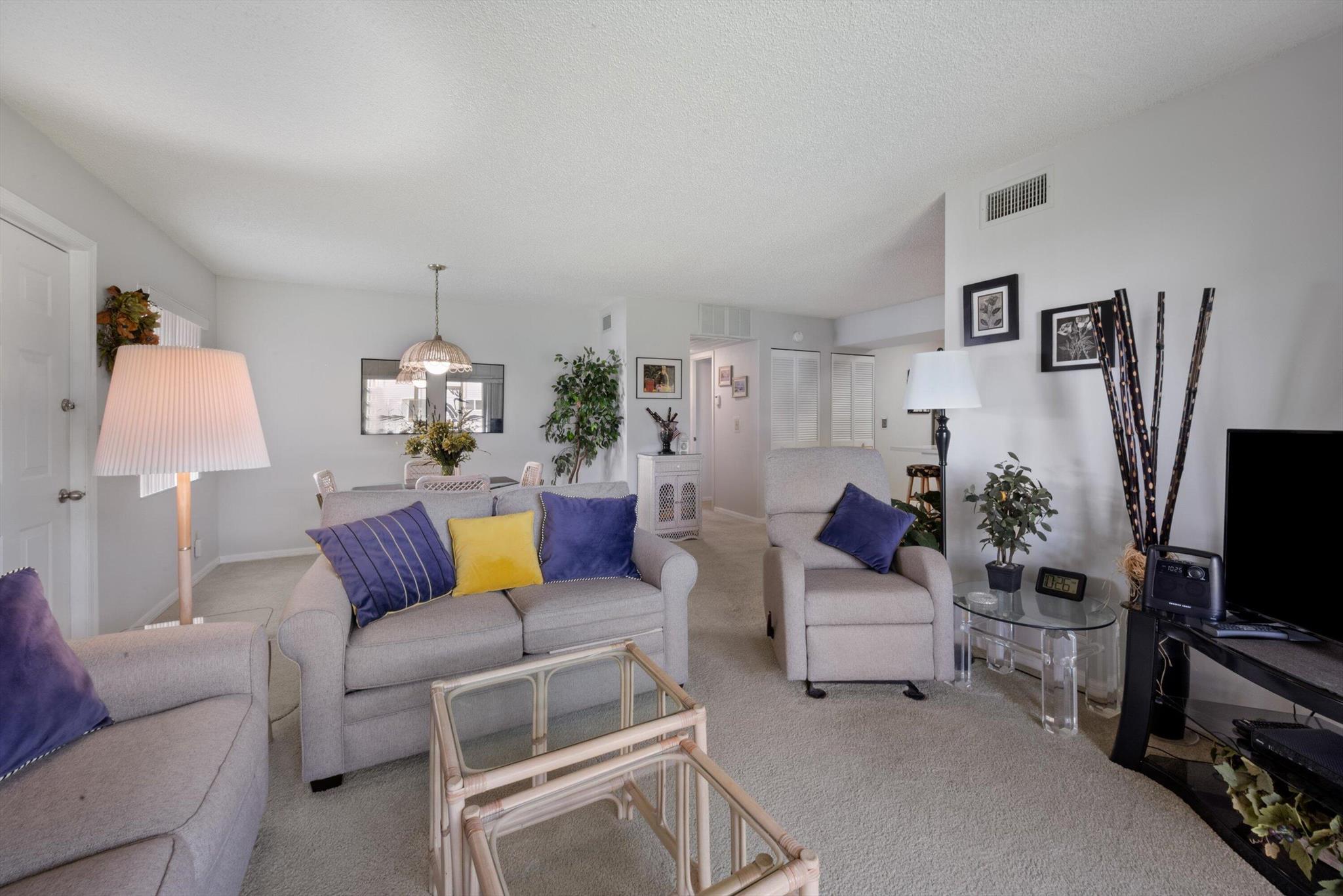 THE FOUNTAINS OF ST LUCIE - Residential