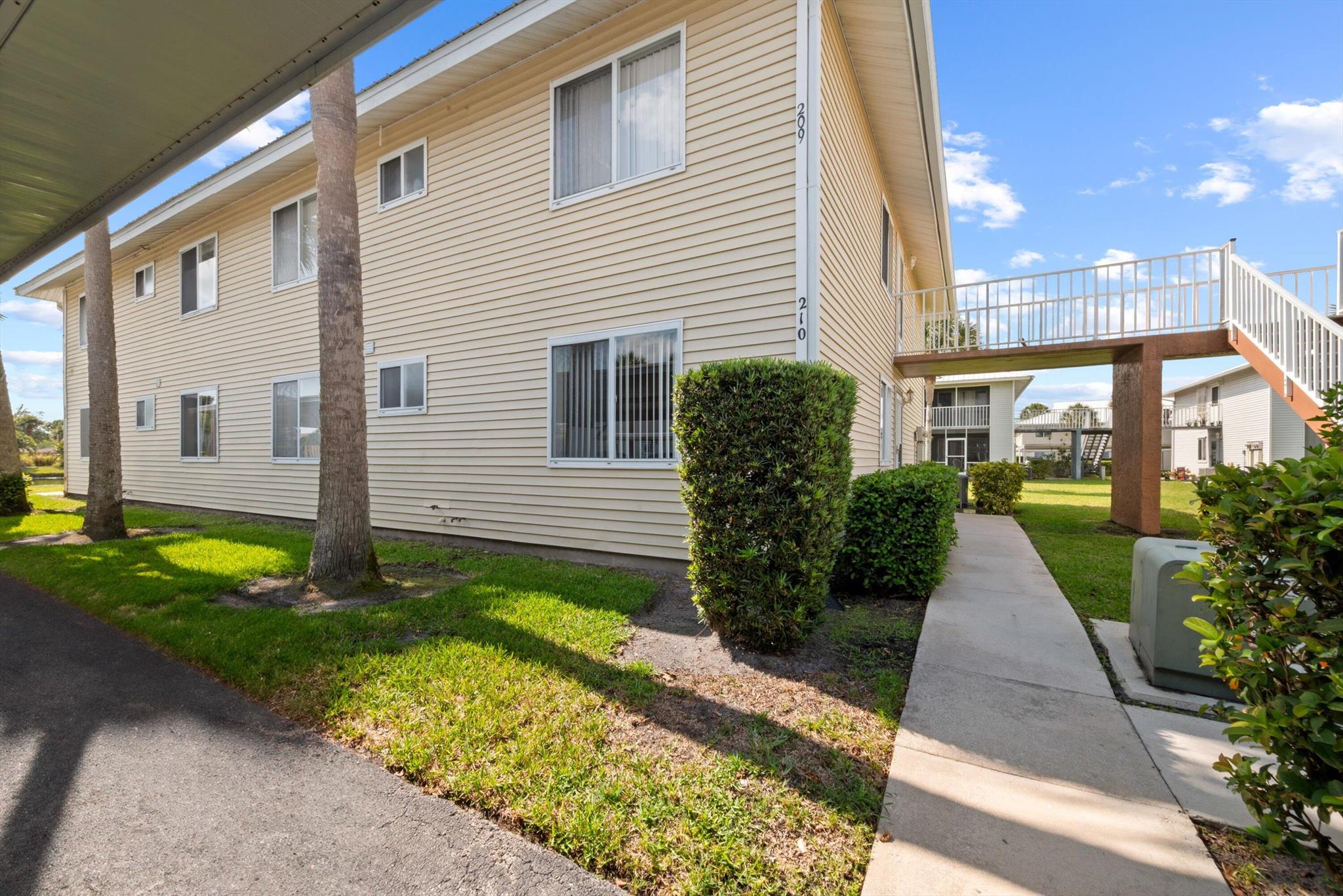 THE FOUNTAINS OF ST LUCIE - Residential