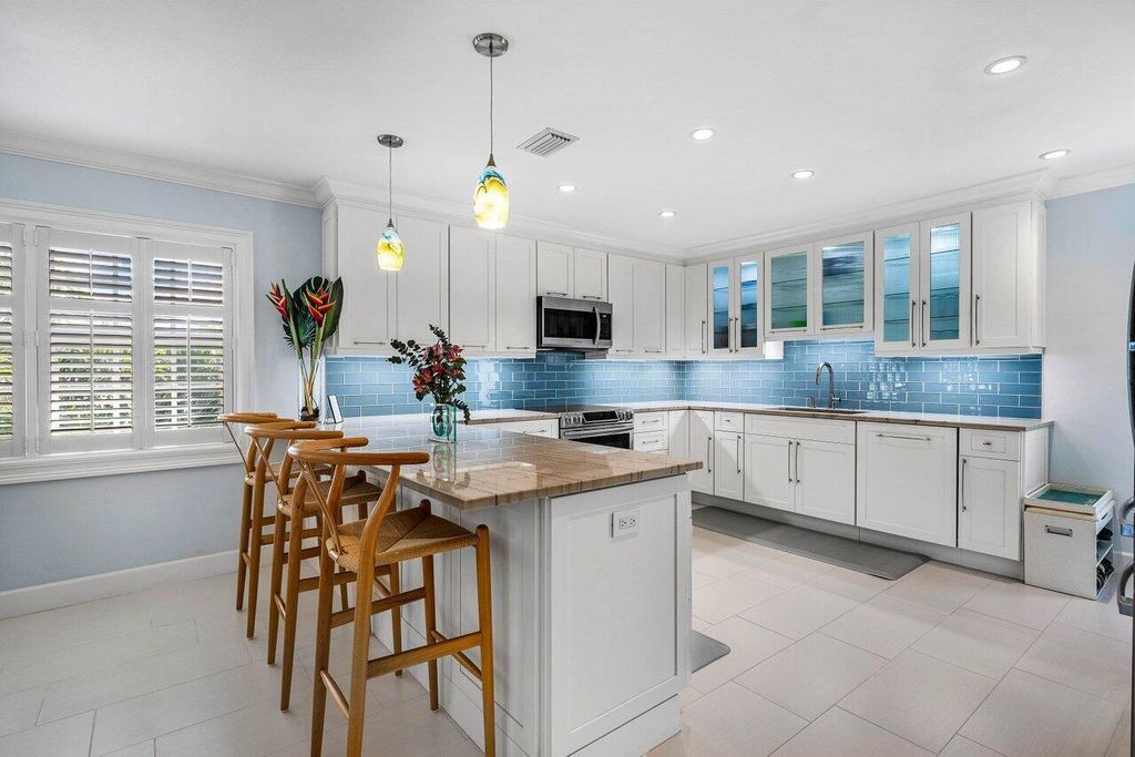 Photo of 1700 S Ocean Boulevard #18, Delray Beach, FL 33483 (MLS # R11069612)