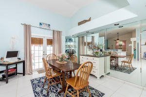 NORTH PALM BEACH HEIGHTS - Residential