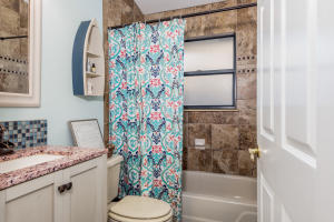 NORTH PALM BEACH HEIGHTS - Residential