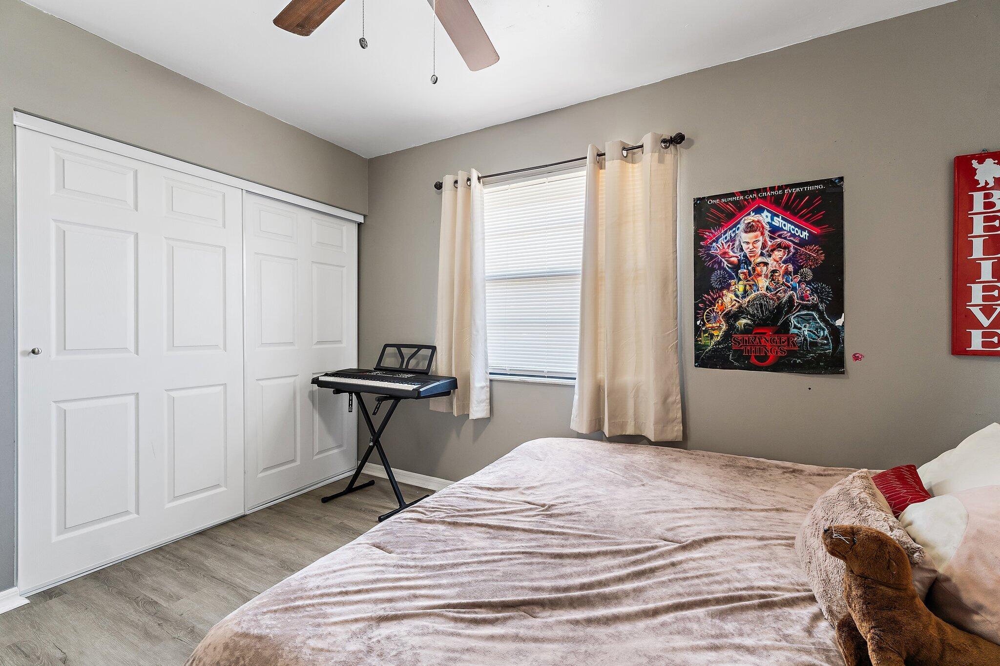 PORT ST LUCIE SECTION 5 - Residential Lease