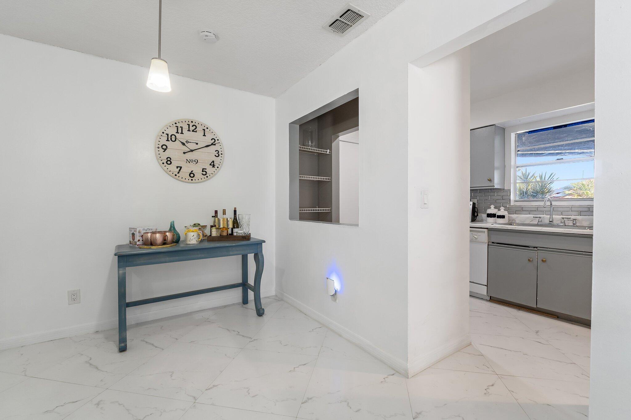 PORT ST LUCIE SECTION 5 - Residential Lease