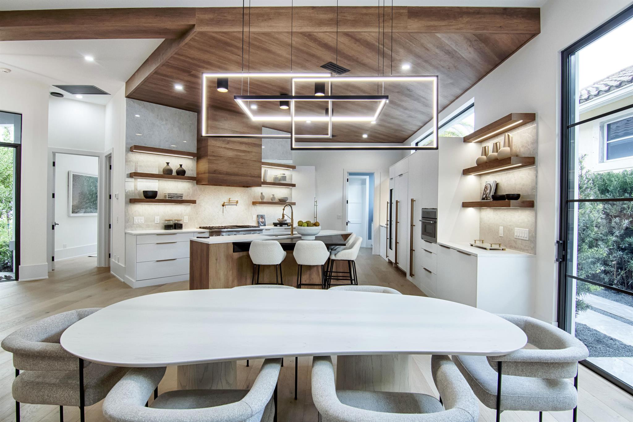 EAGLES LANDING OF P B POL - Residential