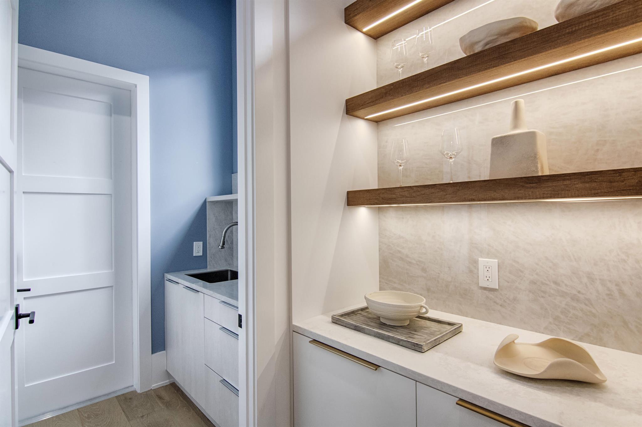 EAGLES LANDING OF P B POL - Residential