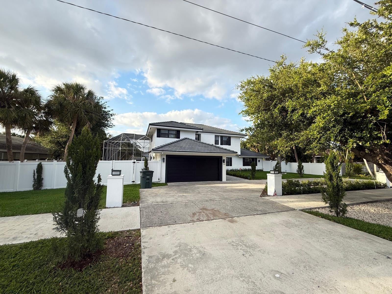 1401 SW 18TH Street