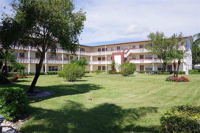 FANSHAW AT CENTURY VILLAGE CONDO - Residential Lease