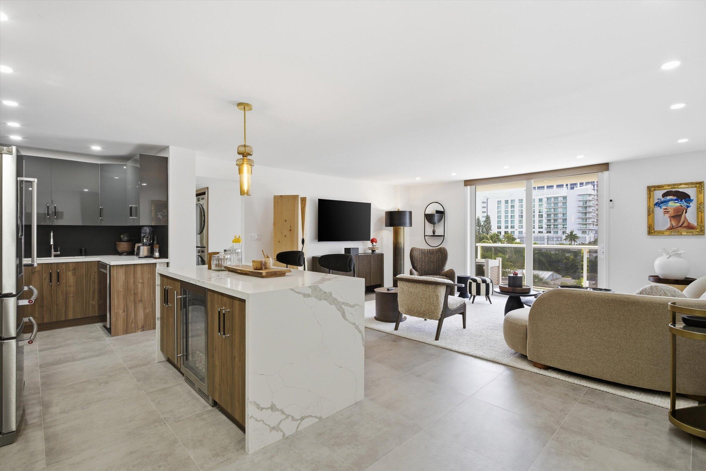336 N Birch Road 5h