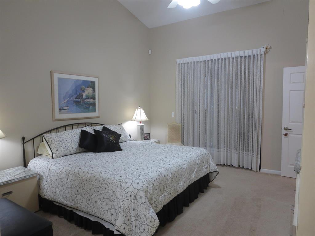 HARBOURS AT ABERDEEN CONDO - Residential Lease