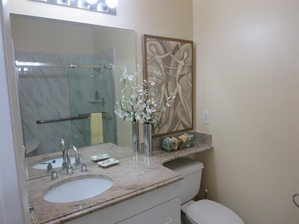 HARBOURS AT ABERDEEN CONDO - Residential Lease