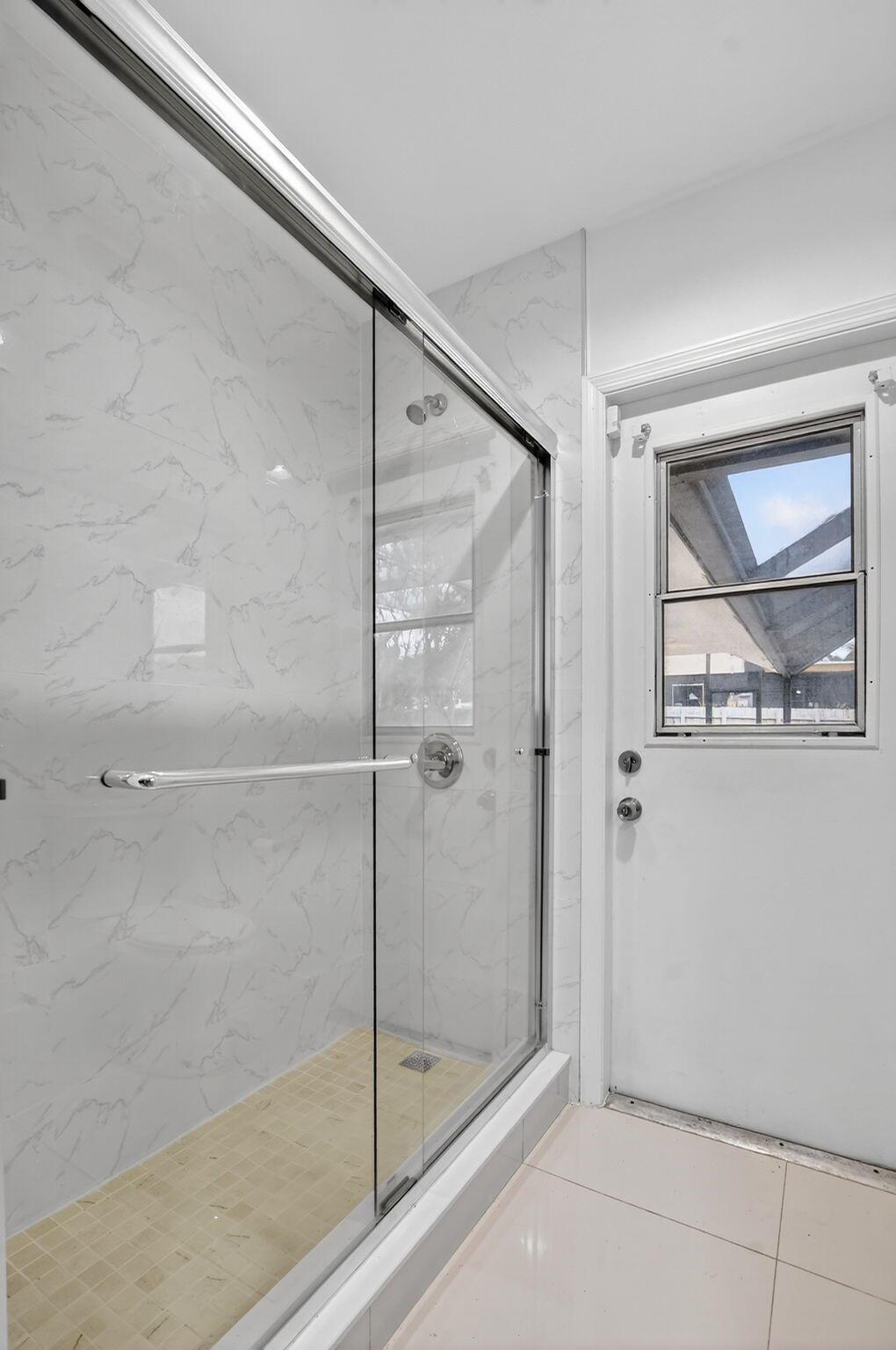 CONFERENCE RIDGE IN - Residential Lease