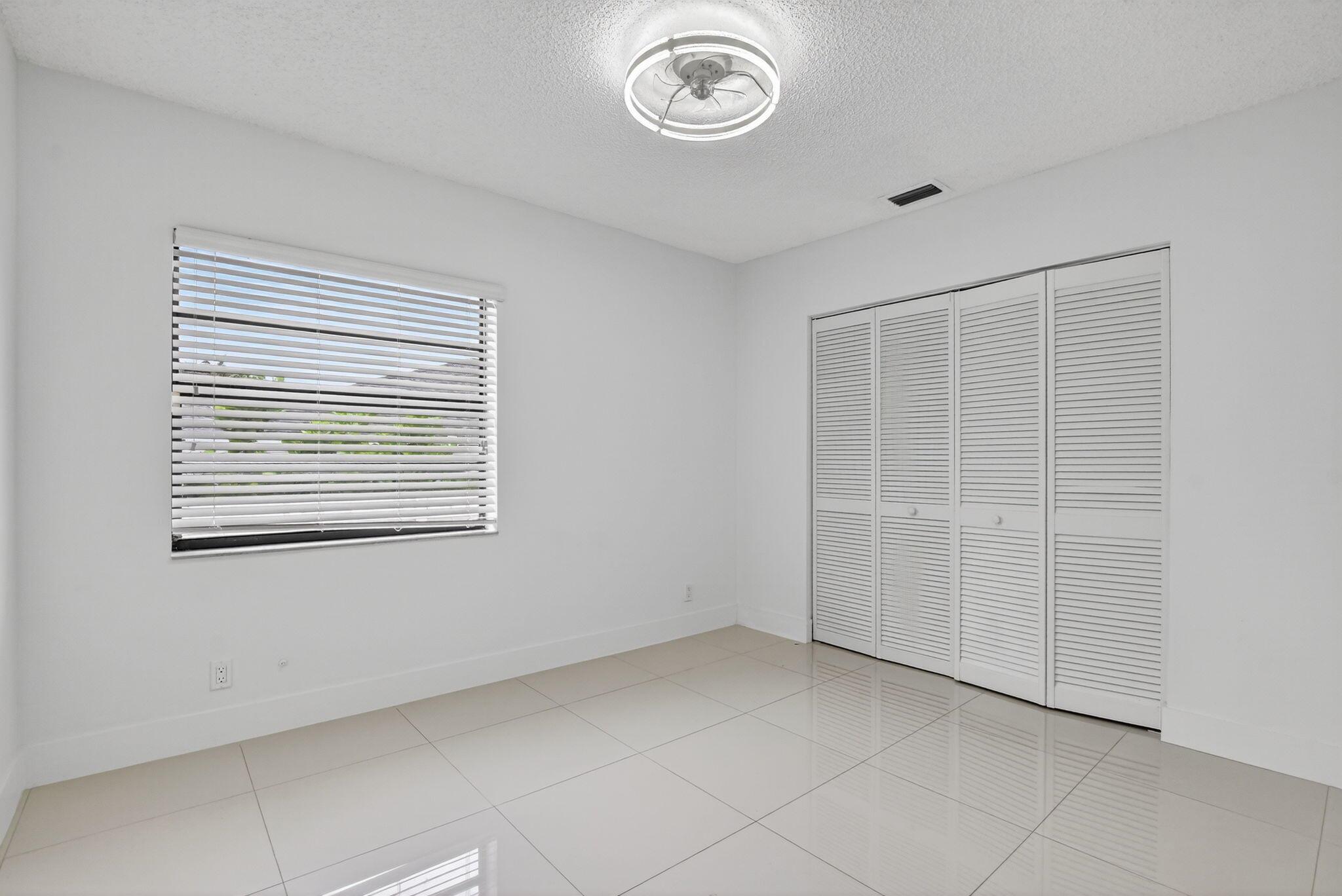 CONFERENCE RIDGE IN - Residential Lease