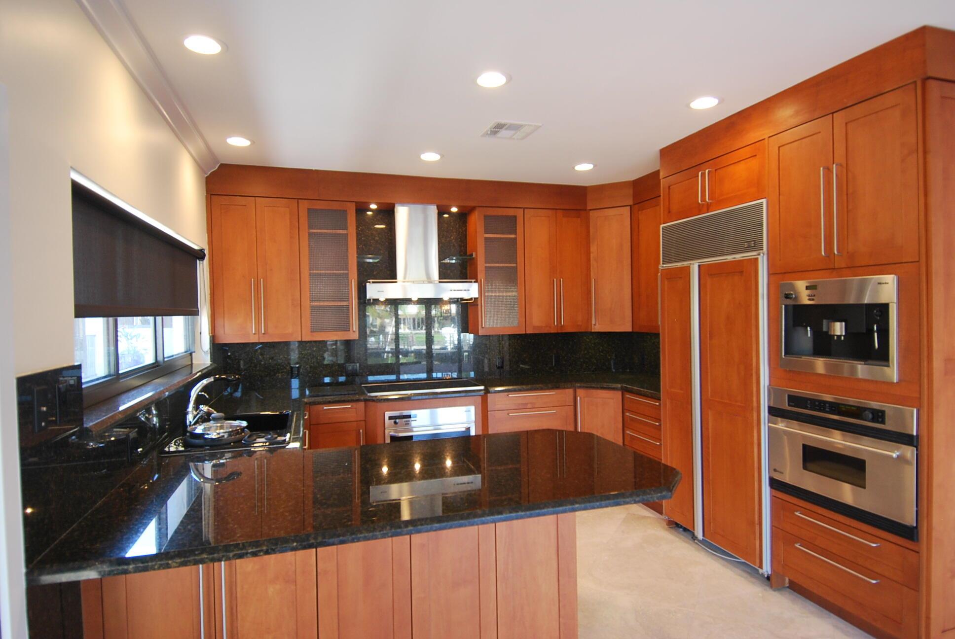 BEL LIDO - Residential Lease