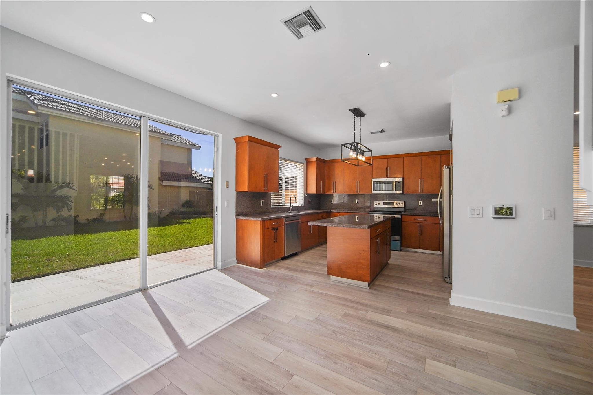 Mission Bay Tr D Rep - Residential