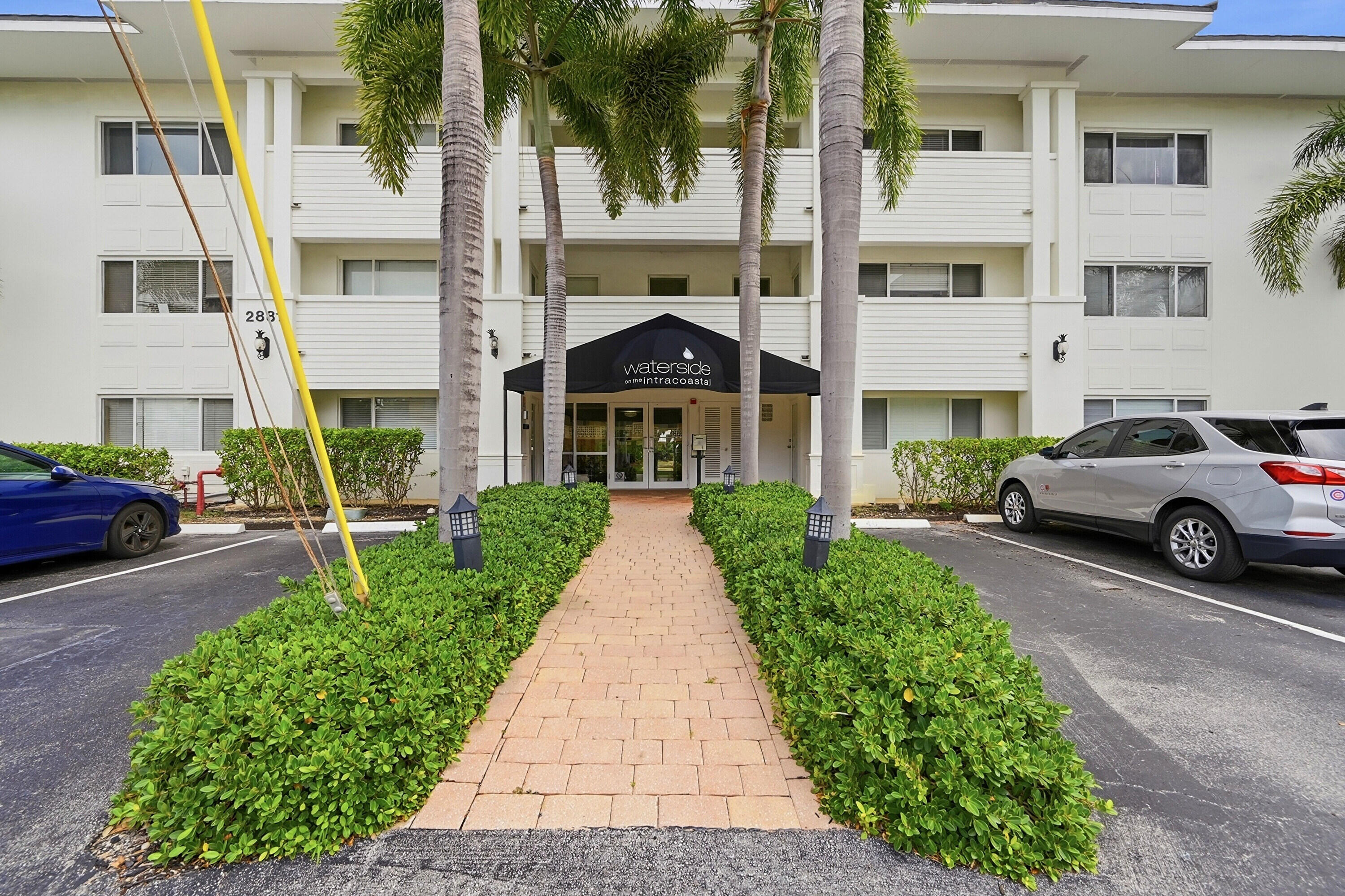 WATERSIDE ON THE INTRACOASTAL - Residential