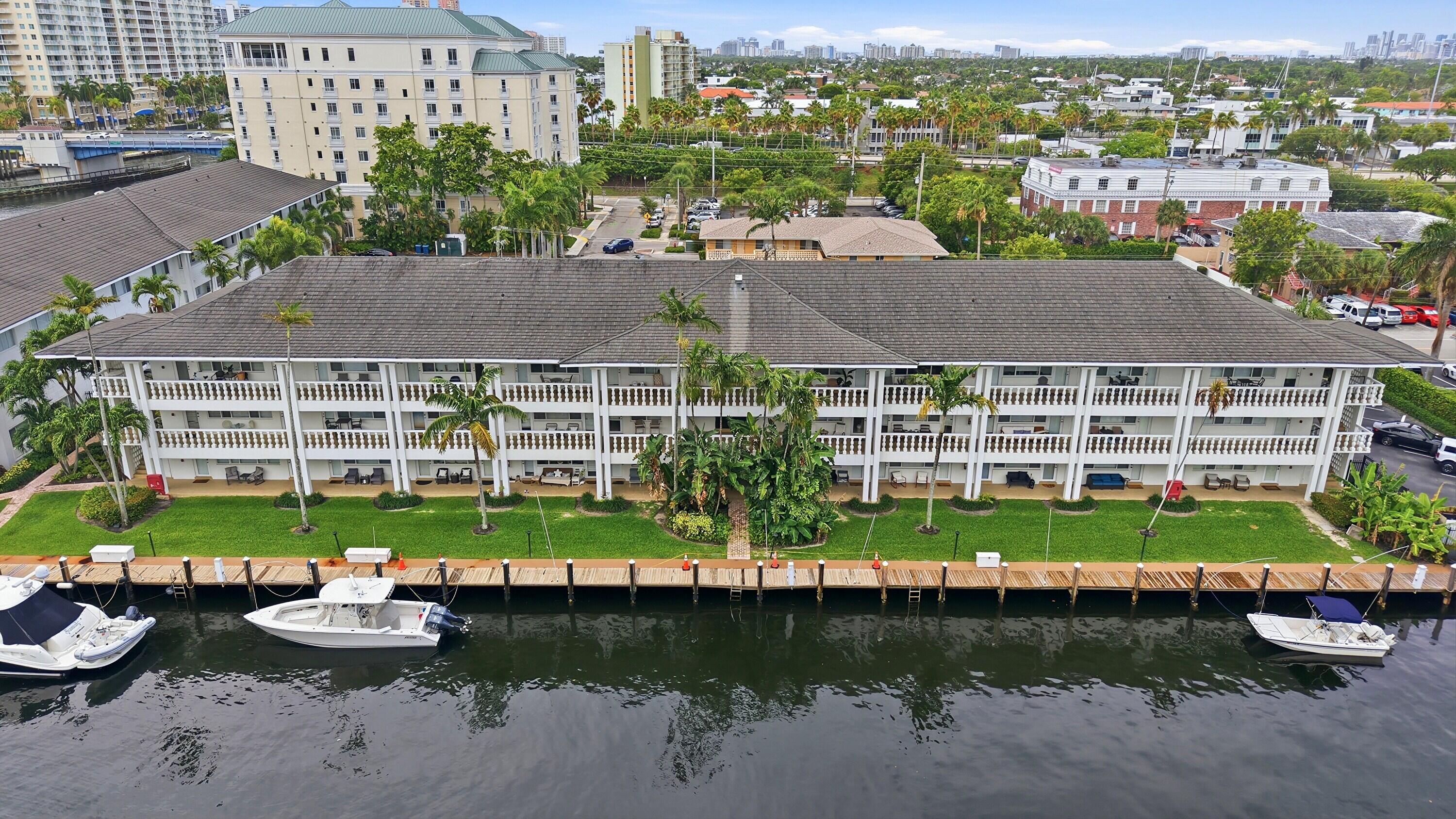 WATERSIDE ON THE INTRACOASTAL - Residential