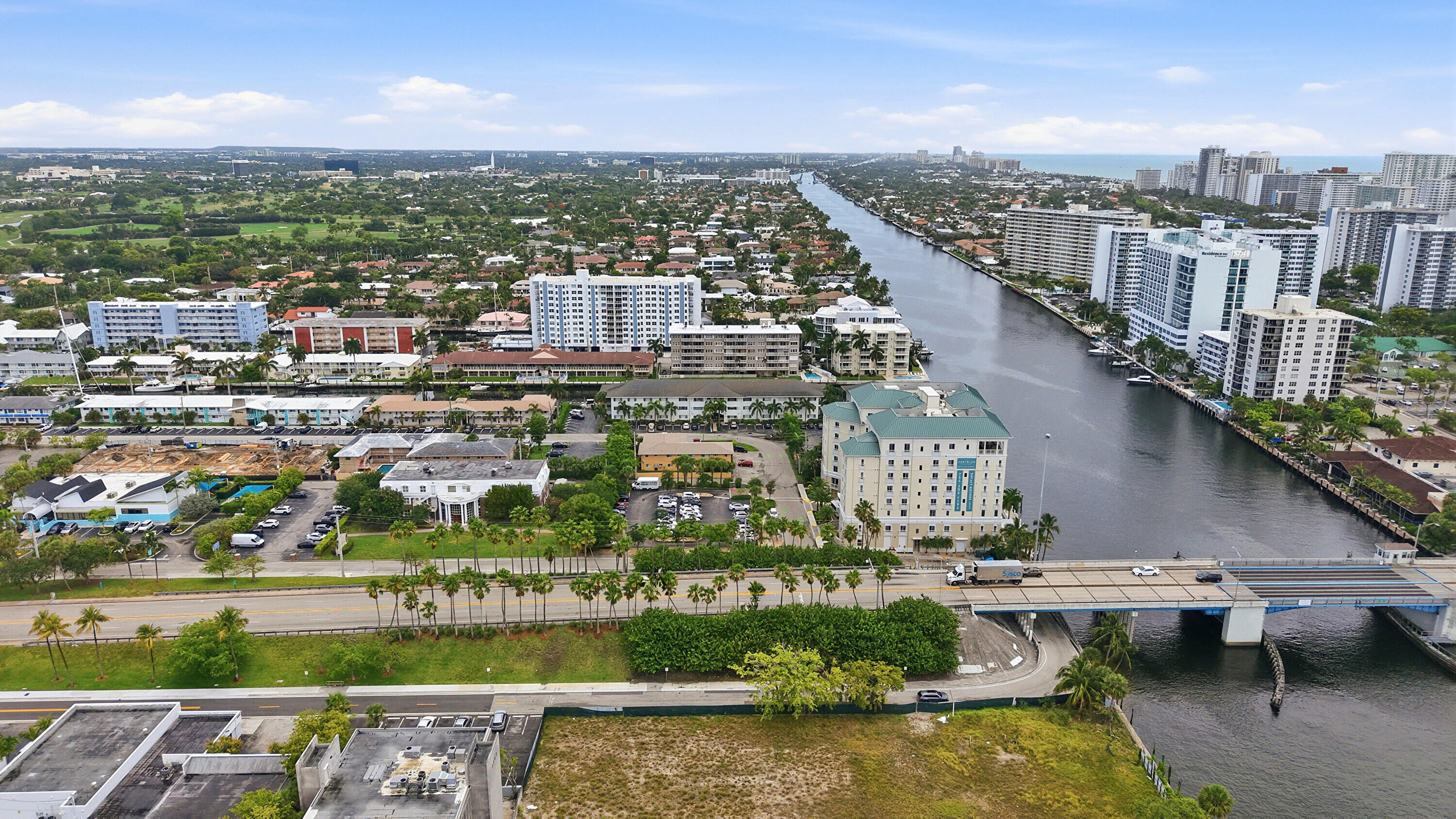 WATERSIDE ON THE INTRACOASTAL - Residential