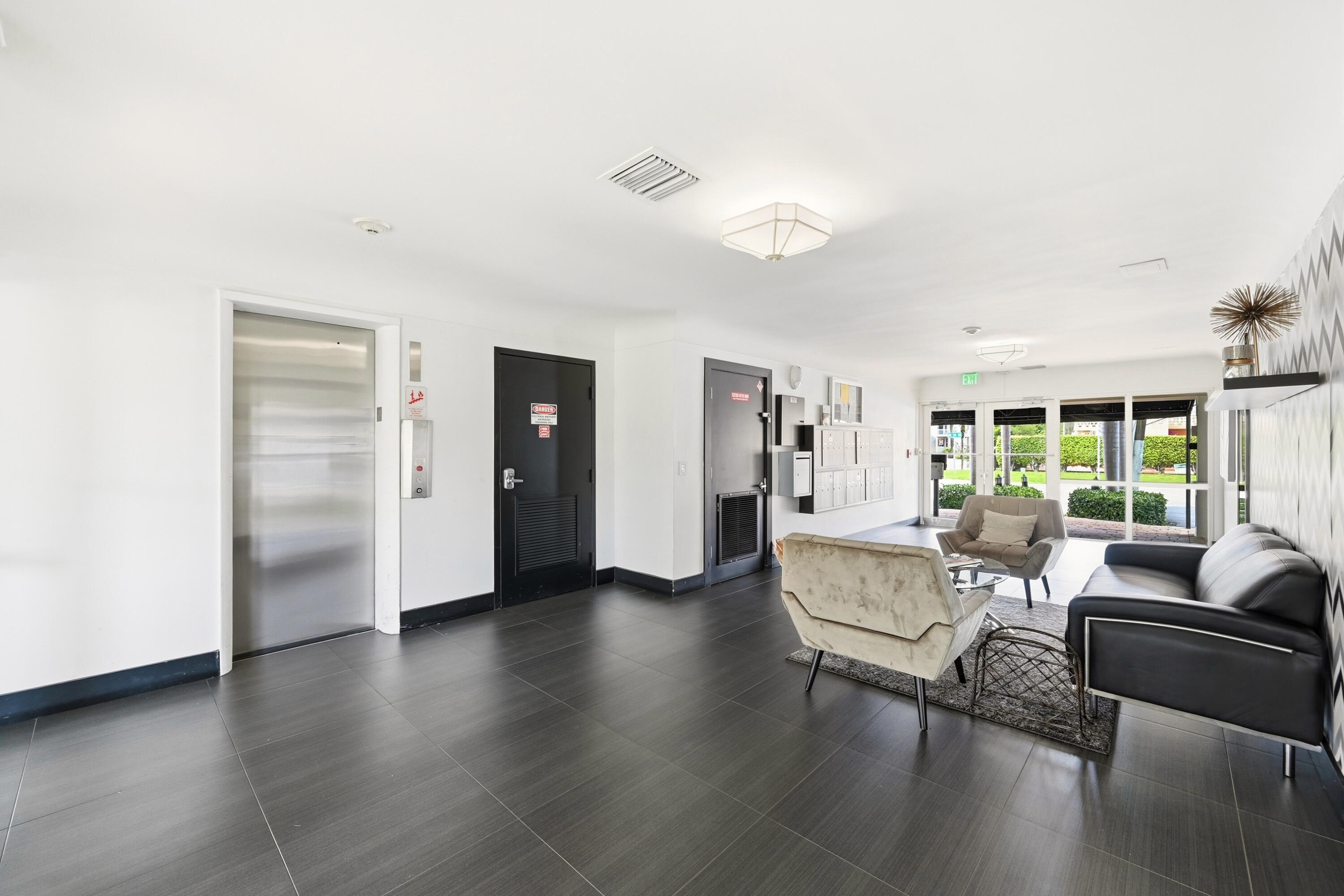 WATERSIDE ON THE INTRACOASTAL - Residential