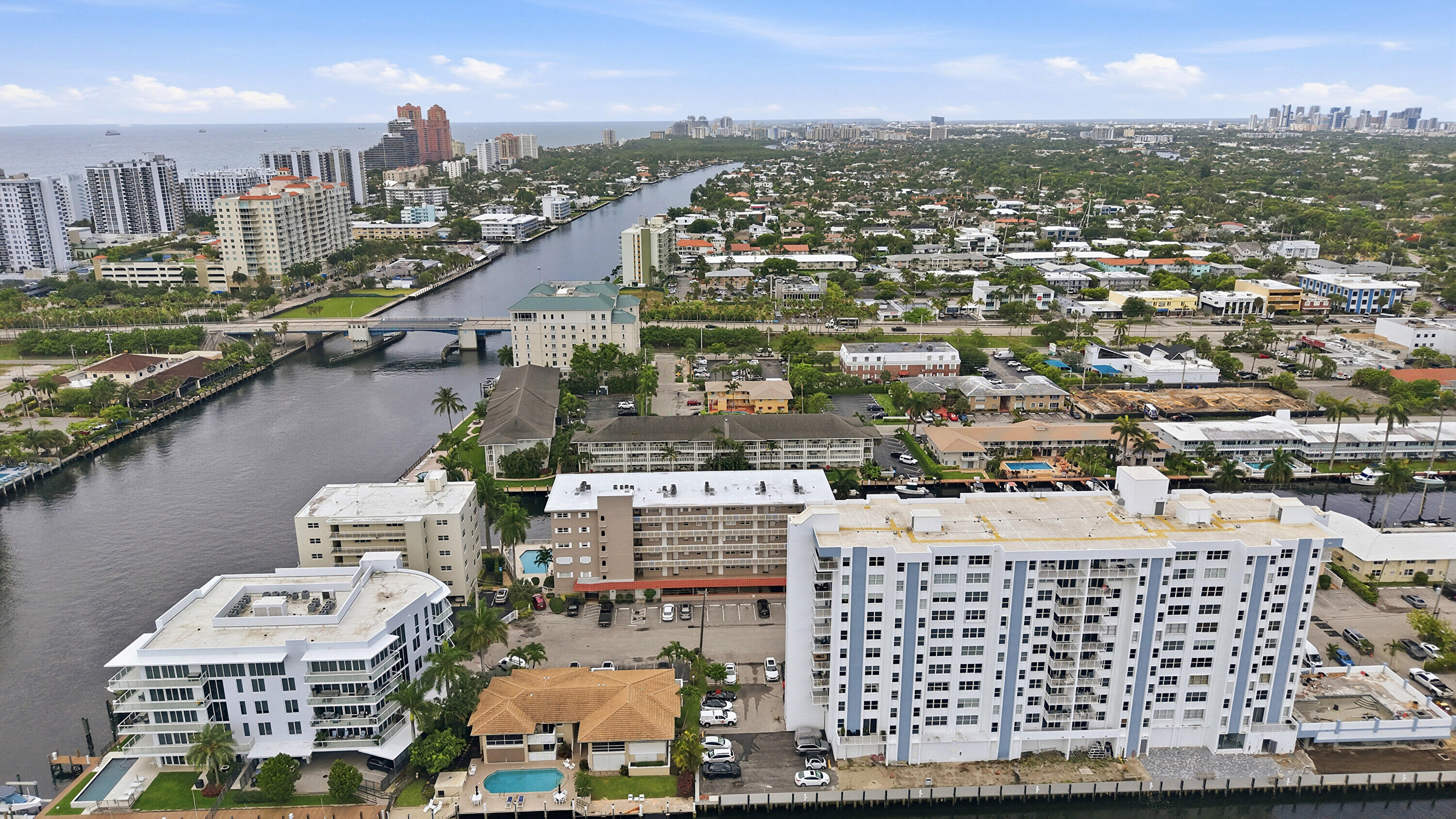 WATERSIDE ON THE INTRACOASTAL - Residential