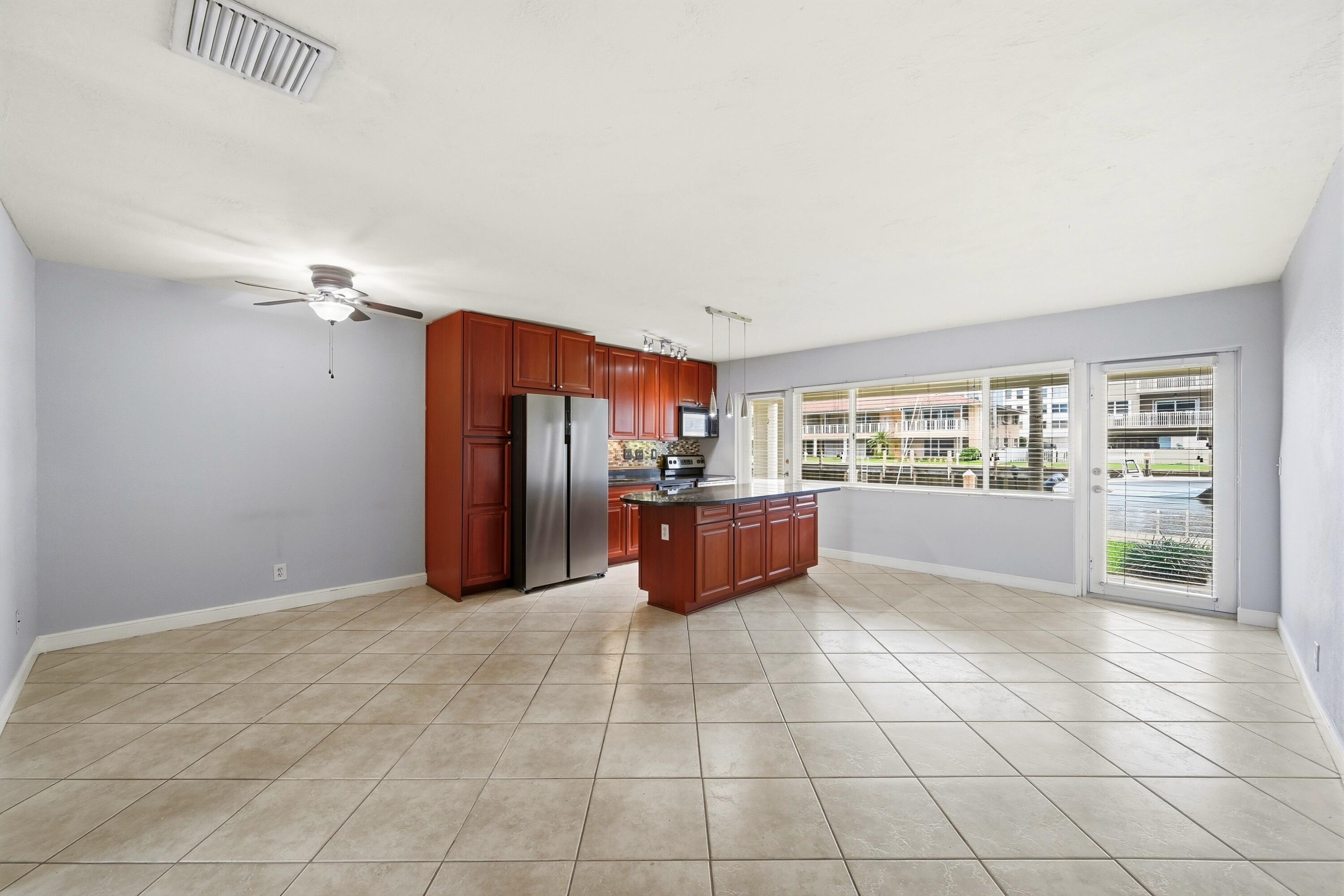 WATERSIDE ON THE INTRACOASTAL - Residential
