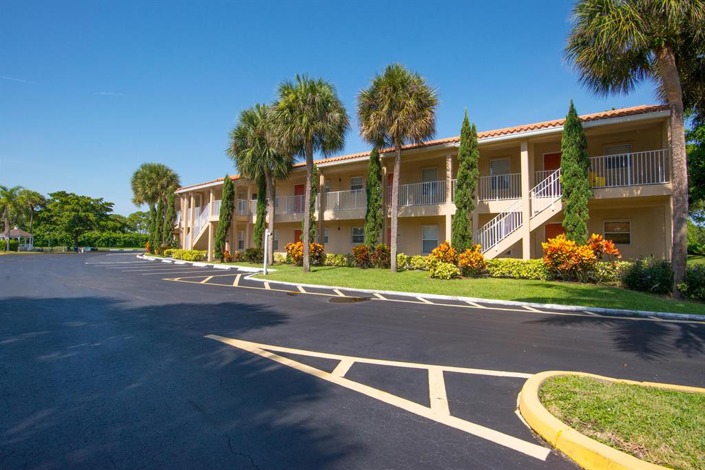 VIA DELRAY CONDOS - Residential Income