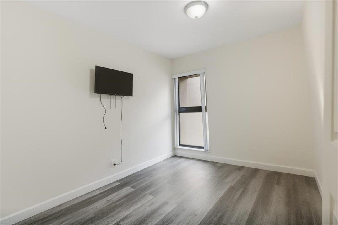 WESTVIEW CONDOMINIUM NO FOUR - Residential Lease