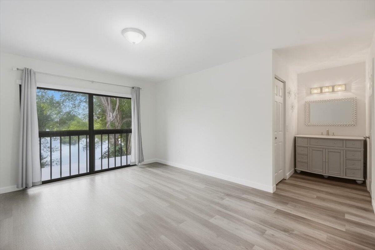 WESTVIEW CONDOMINIUM NO F - Residential Lease