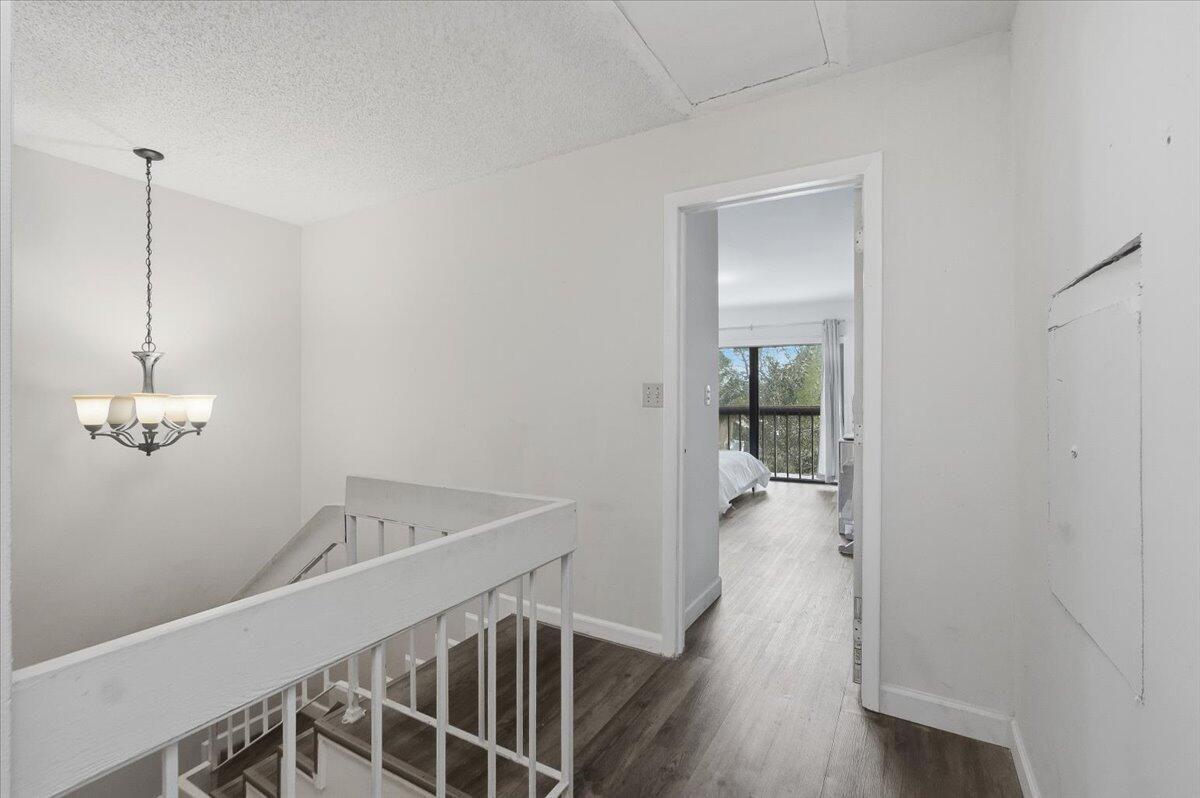 WESTVIEW CONDOMINIUM NO F - Residential Lease