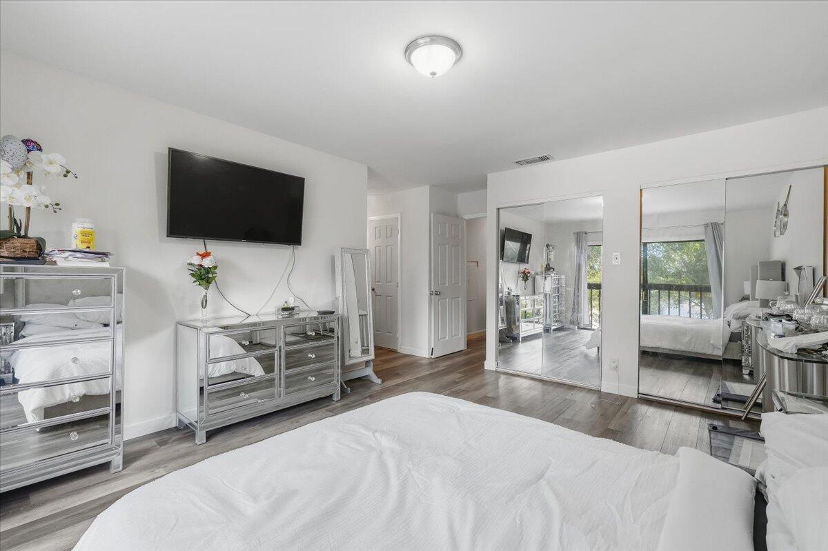 WESTVIEW CONDOMINIUM NO F - Residential Lease