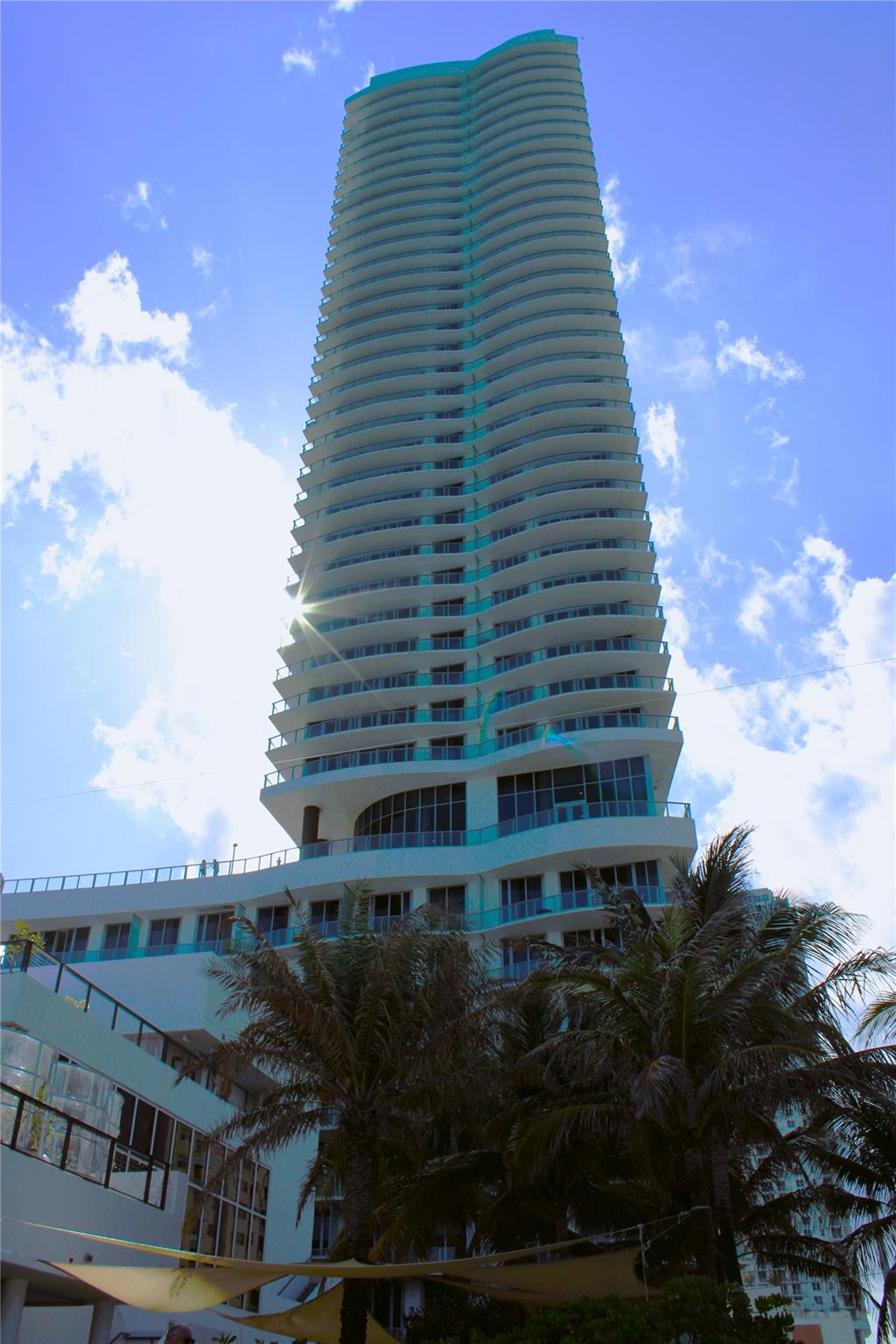 4111 SOUTH OCEAN DRIVE 3011