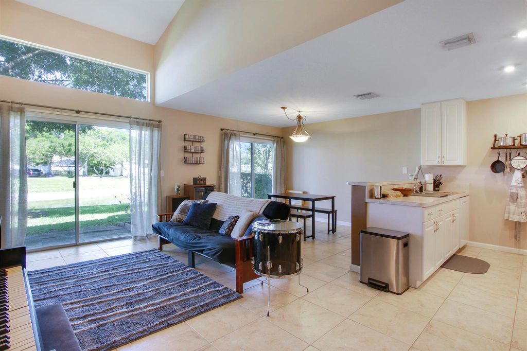 Photo of 12833 Woodmill Drive, Palm Beach Gardens, FL 33418 (MLS # R11007308)