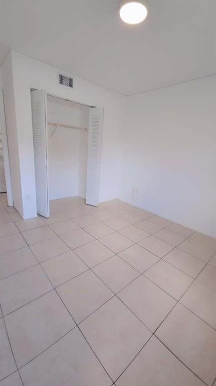 LAKEWOOD AT EMERALD HILLS - Residential Lease