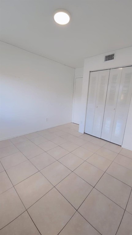 LAKEWOOD AT EMERALD HILLS - Residential Lease