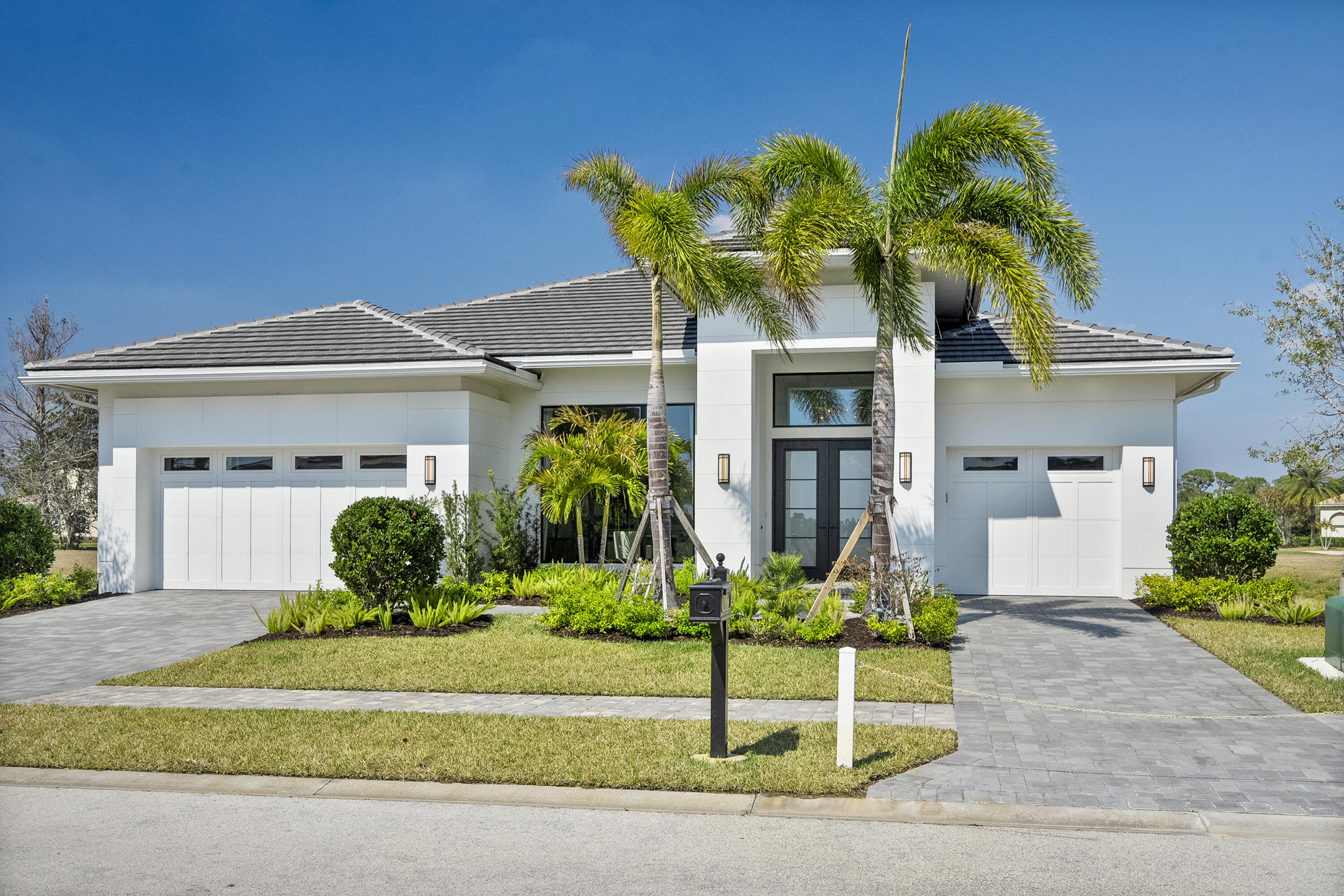 TESORO PLAT NO. 4 - Residential