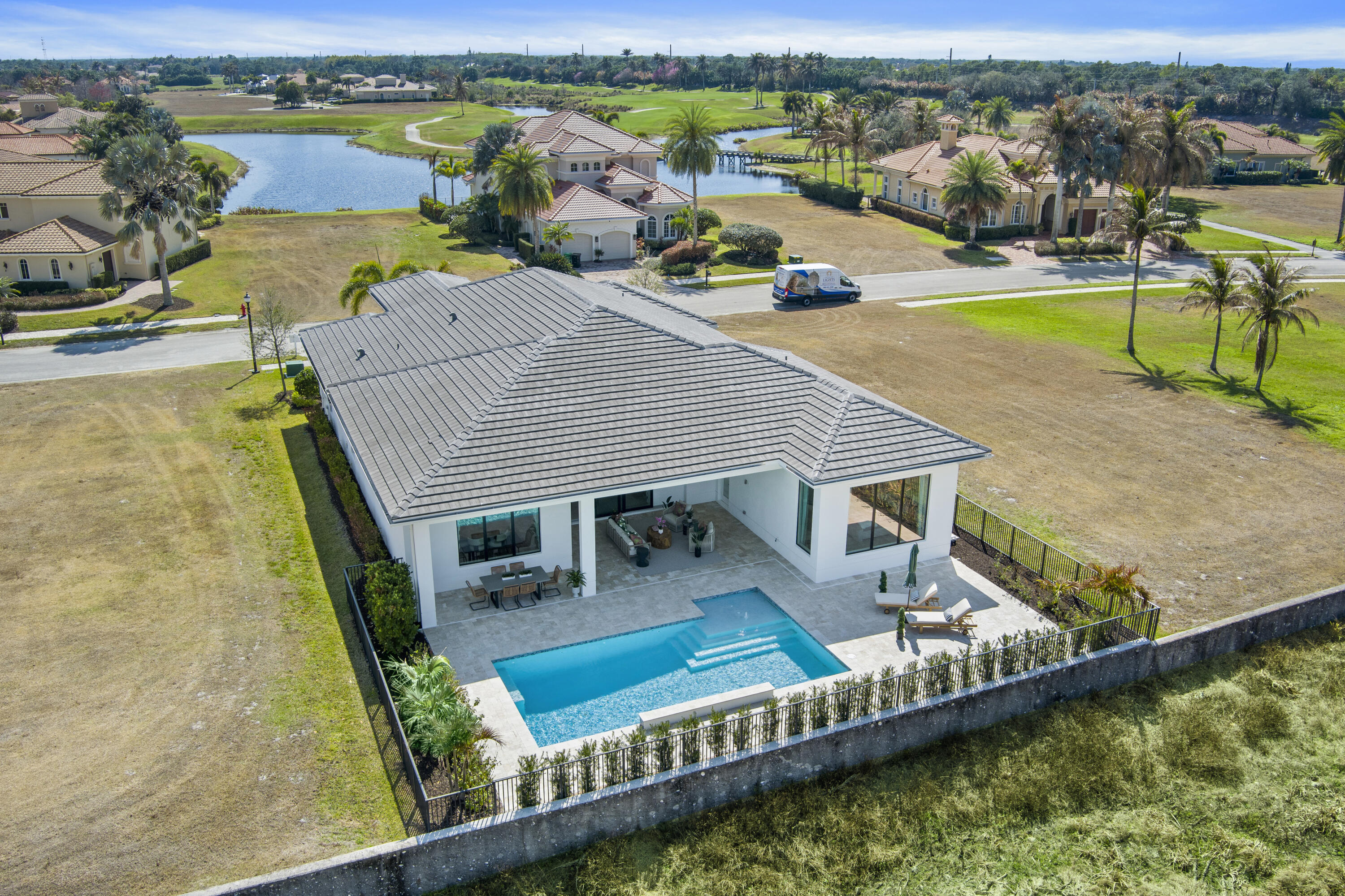 TESORO PLAT NO. 4 - Residential