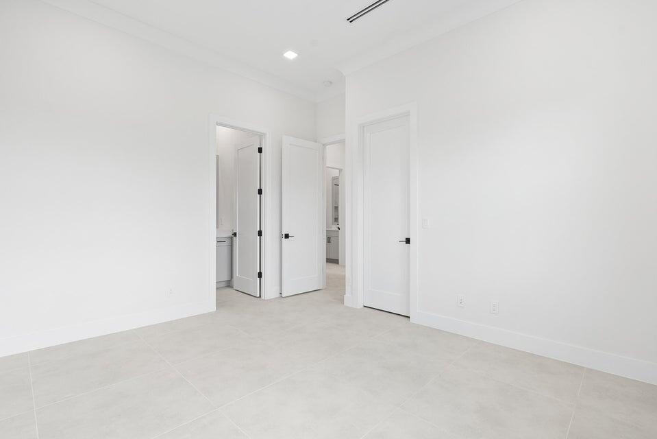 TESORO PLAT NO. 4 - Residential