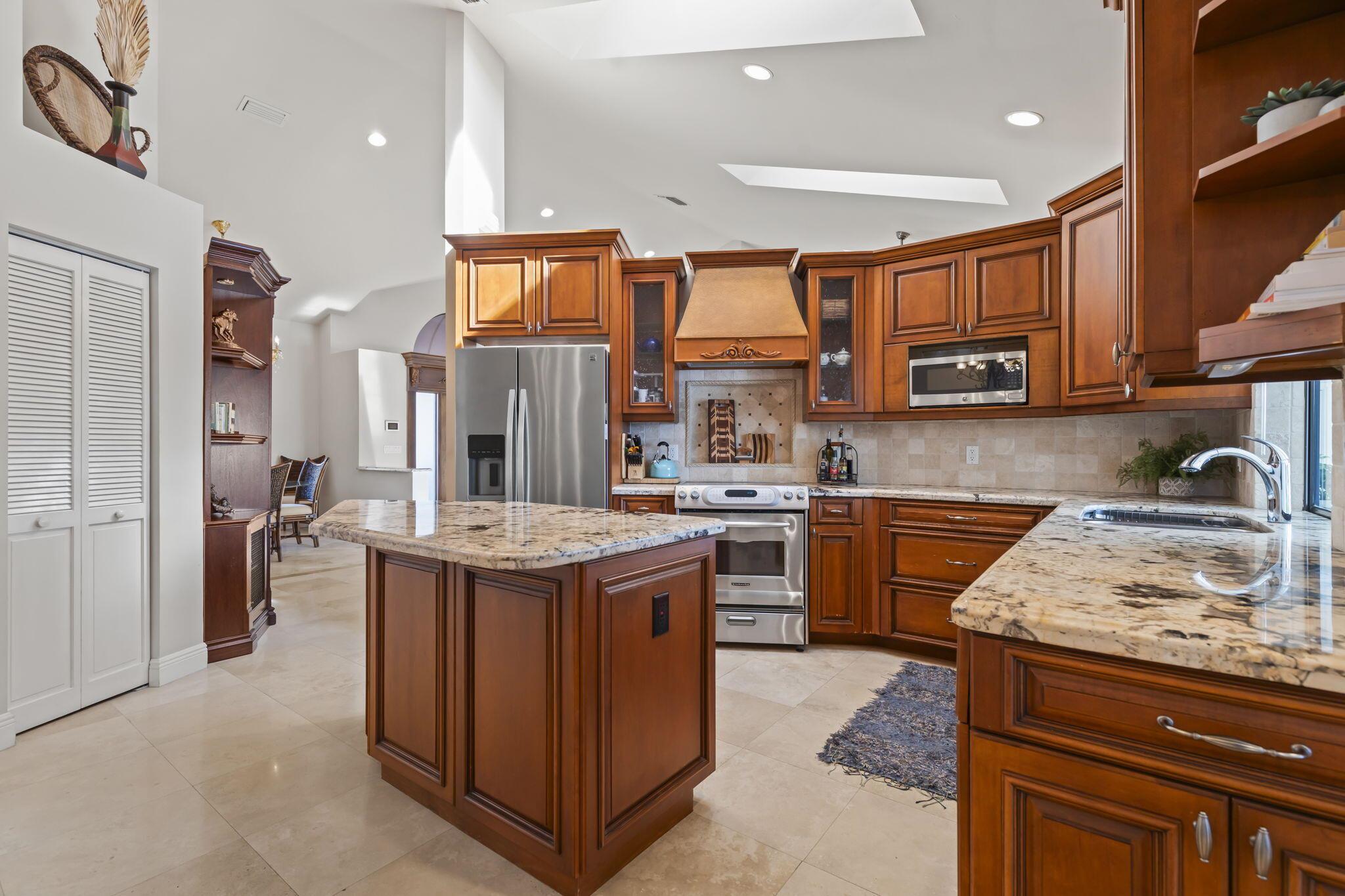 Palm Beach Isles - Residential