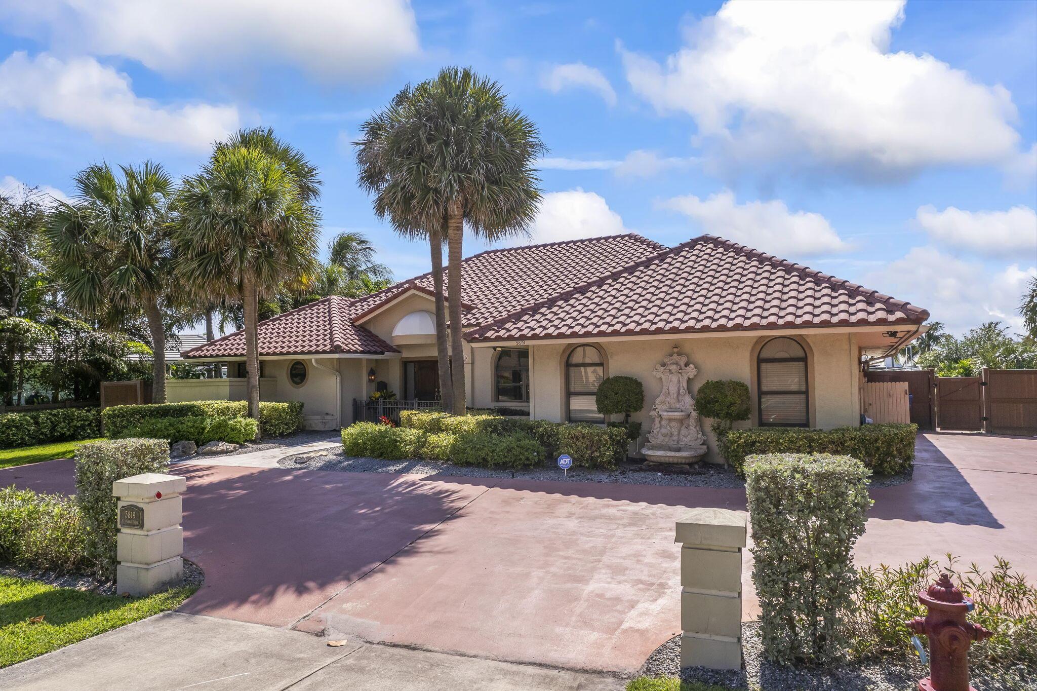 Palm Beach Isles - Residential