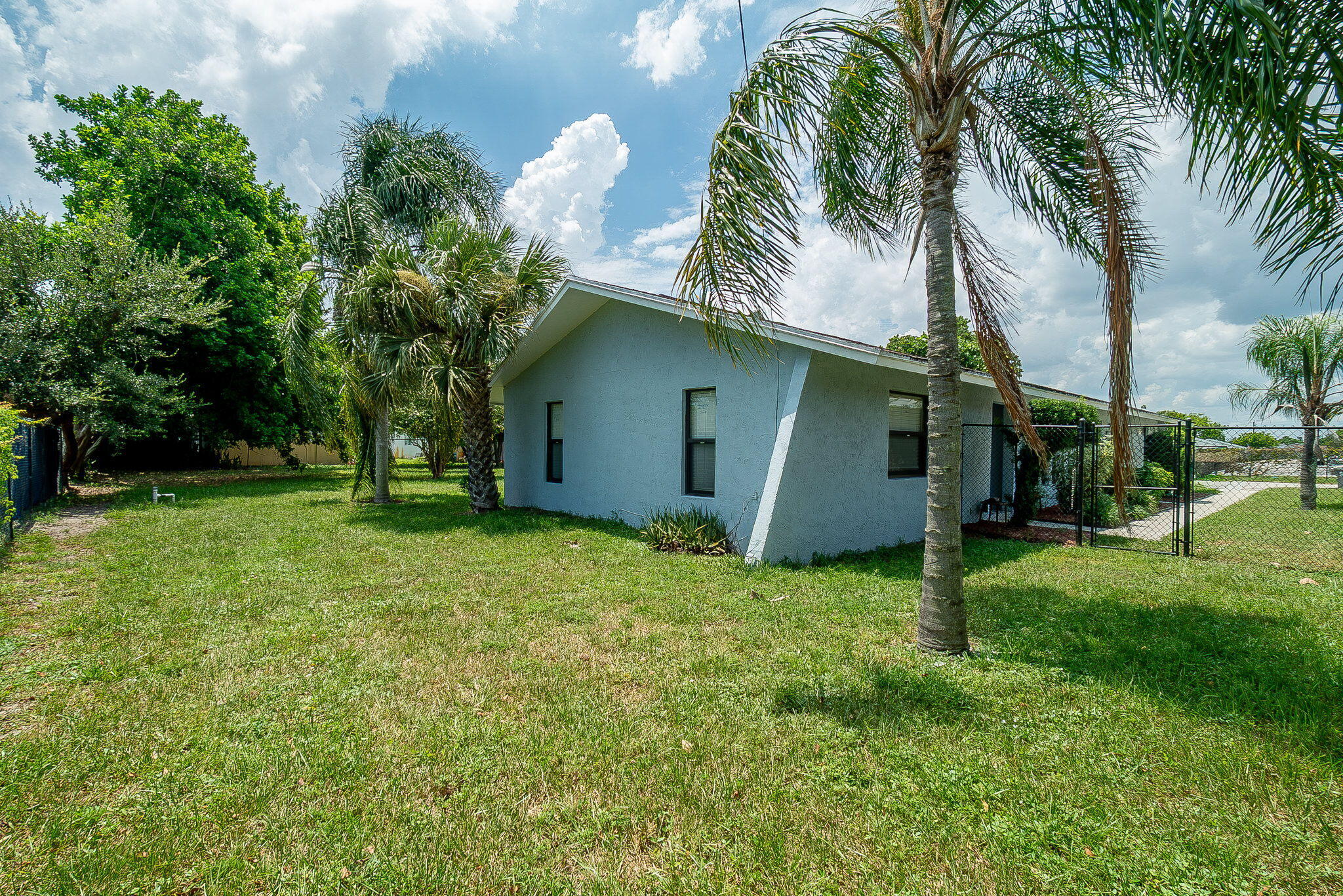 9287 SUNRISE Drive