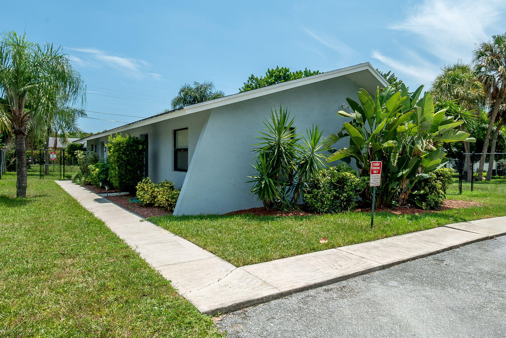 9287 SUNRISE Drive
