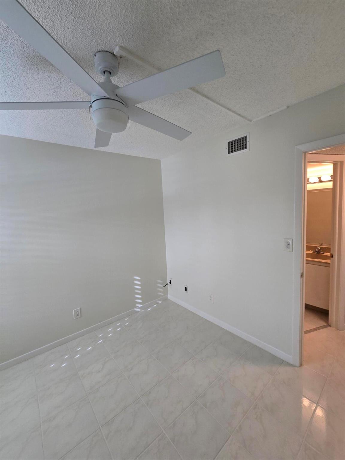 Boca Cove Home Condominiu - Residential Lease