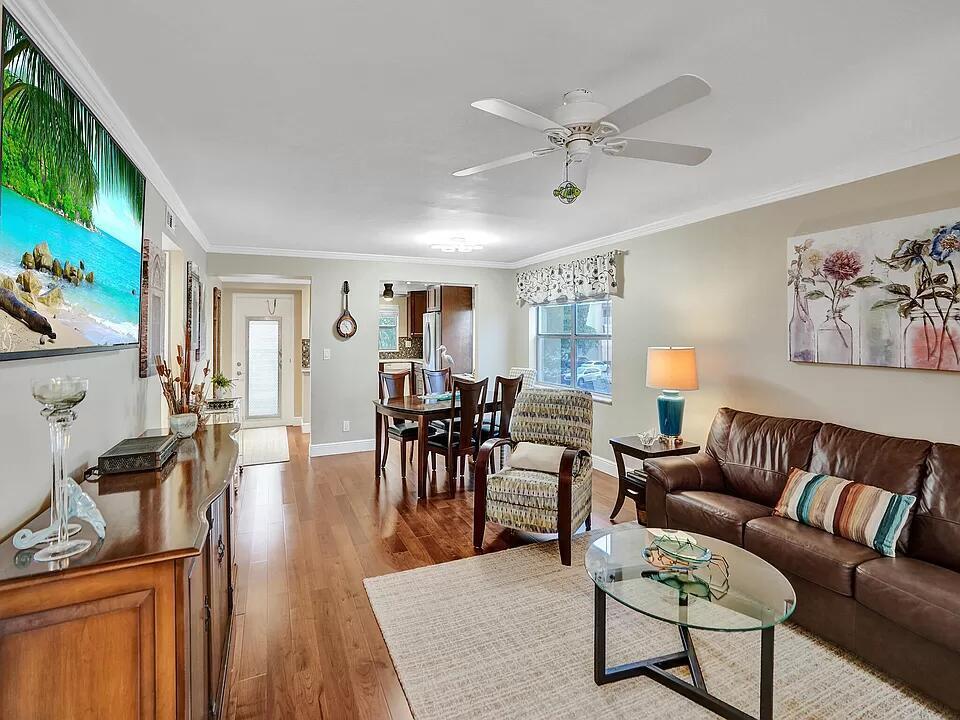 Sunrise Lakes 86 Condo - Residential