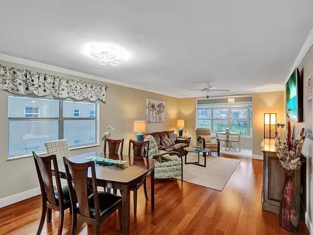 Sunrise Lakes 86 Condo - Residential