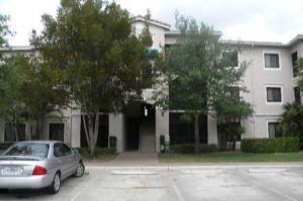 Photo of 2724 Anzio Court #301, Palm Beach Gardens, FL 33410 (MLS # R10766552)